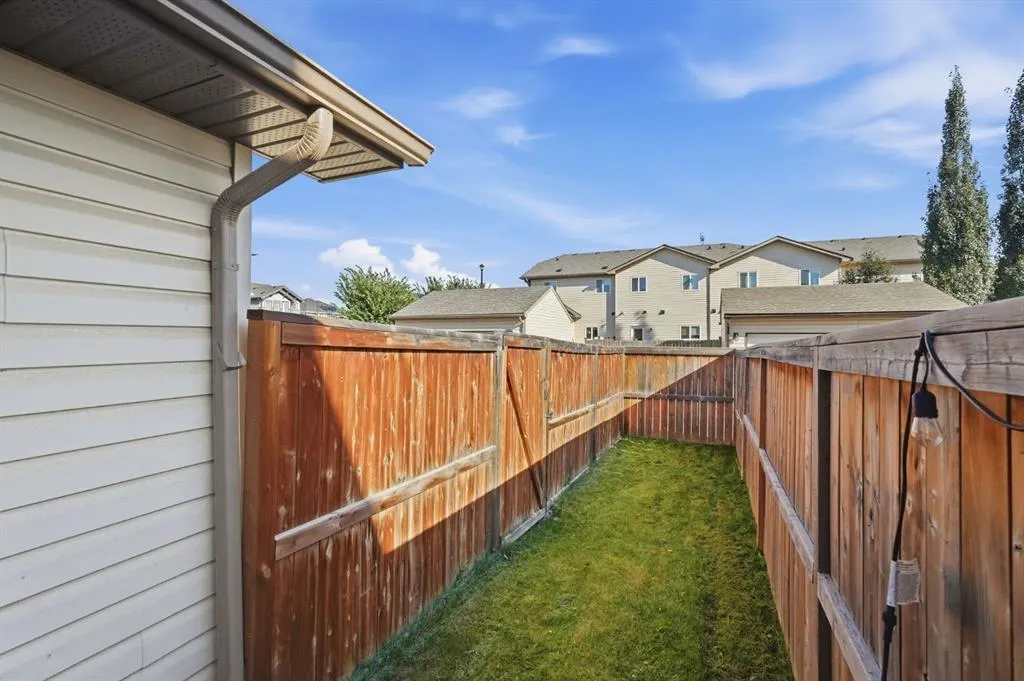 102 Clydesdale Way