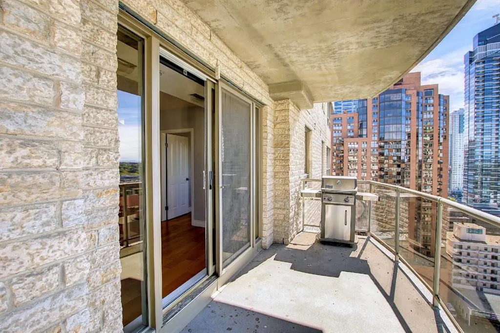 683 10 Street SW #1705