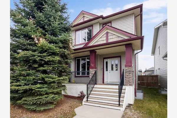 66 Evansford Circle NW