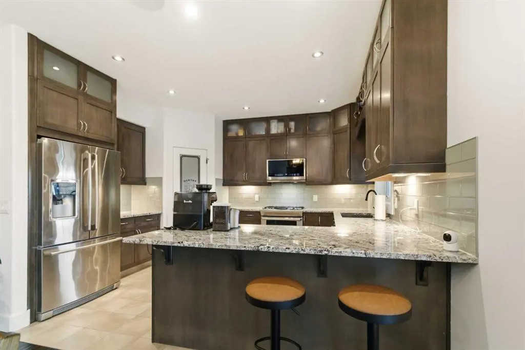 100 Dakin Drive