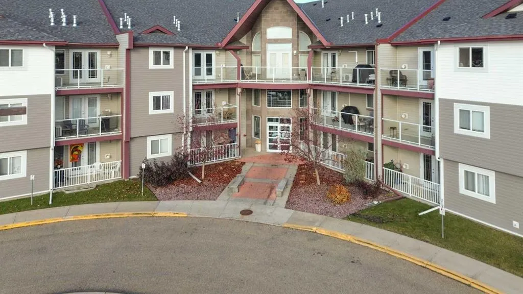 260 Duston Street #304