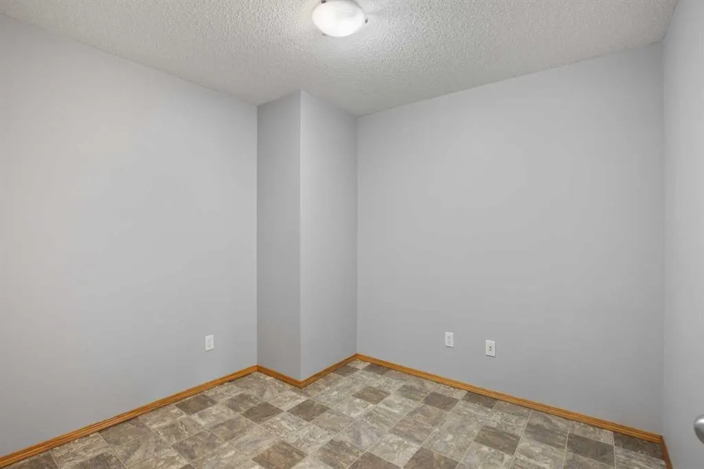 260 Duston Street #304
