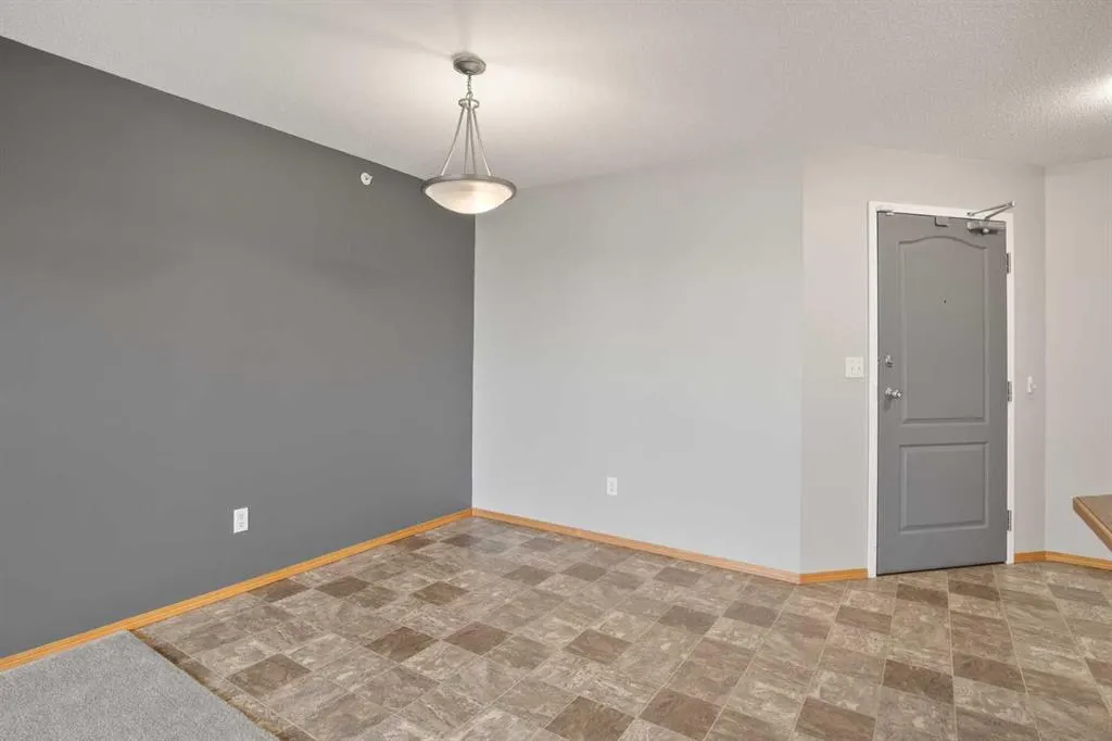 260 Duston Street #304