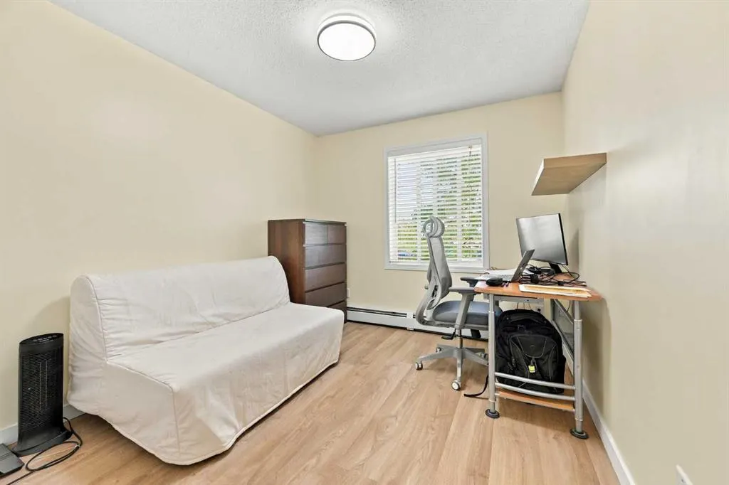 2395 Eversyde Avenue SW #1202