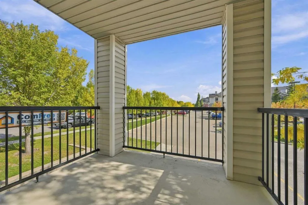 2395 Eversyde Avenue SW #1202
