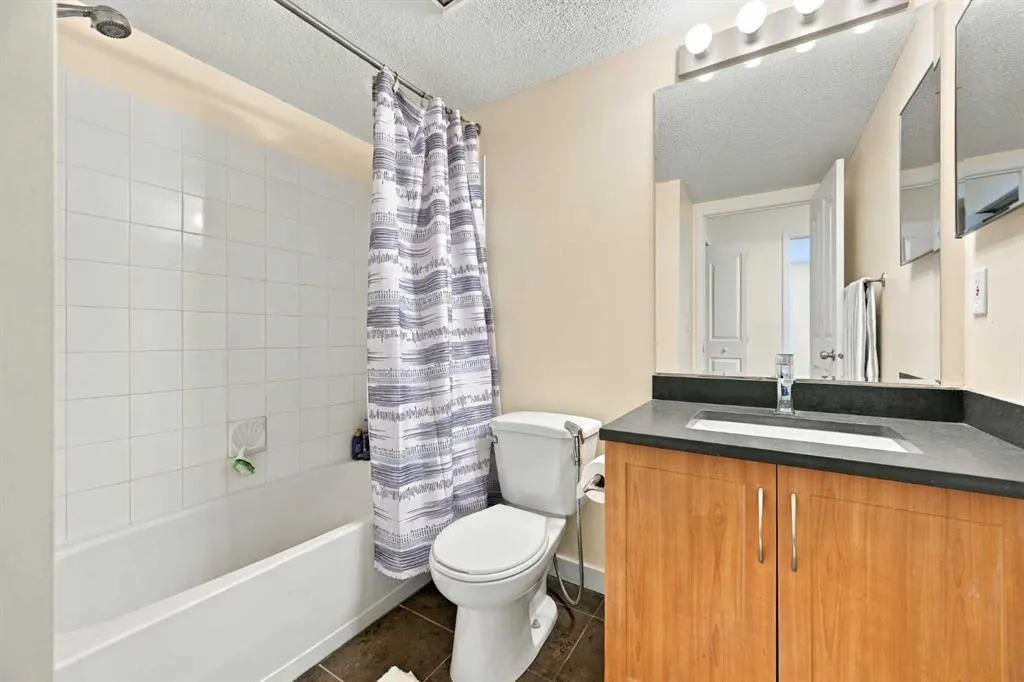 2395 Eversyde Avenue SW #1202