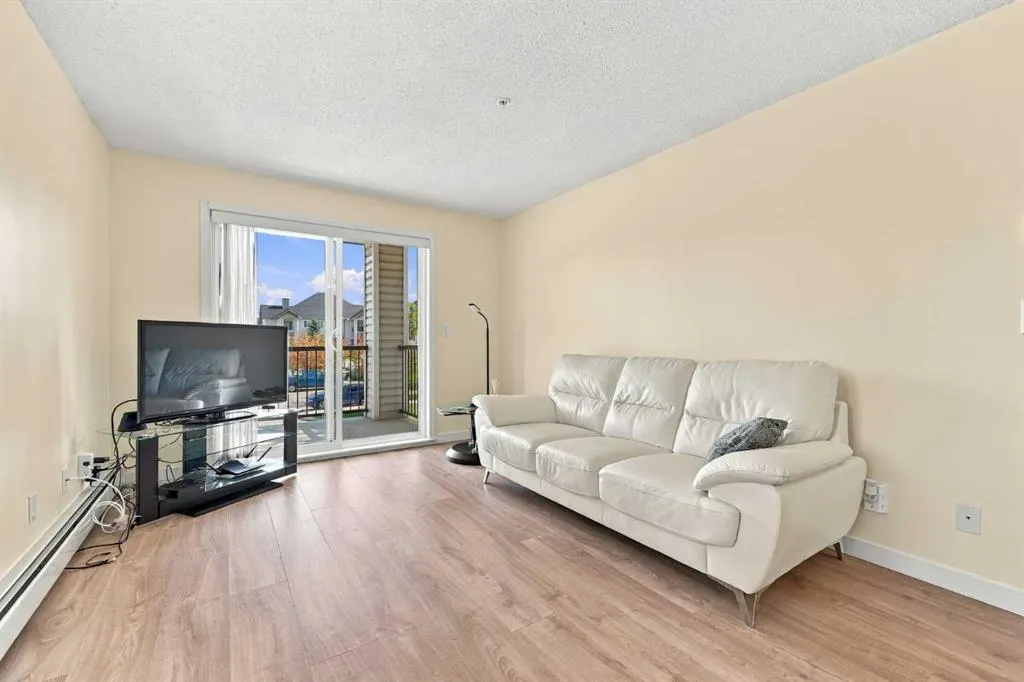 2395 Eversyde Avenue SW #1202