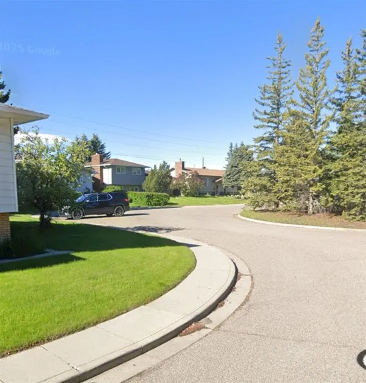 11407 Southdale Close SW