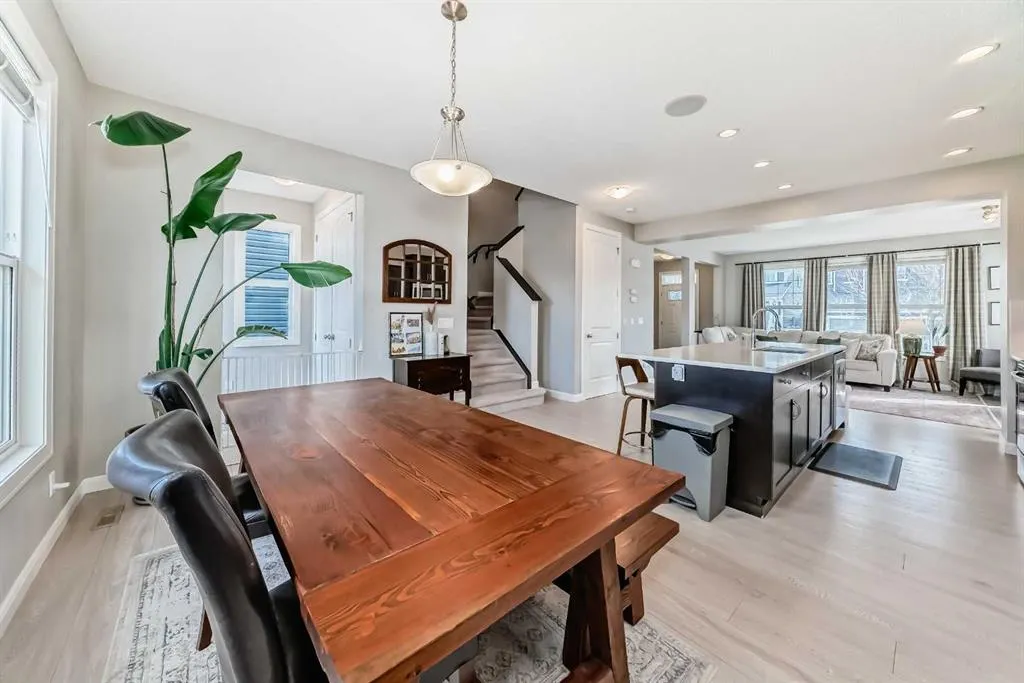 403 River Heights Crescent