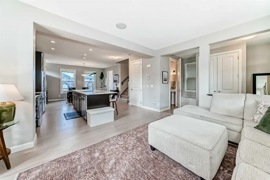 403 River Heights Crescent