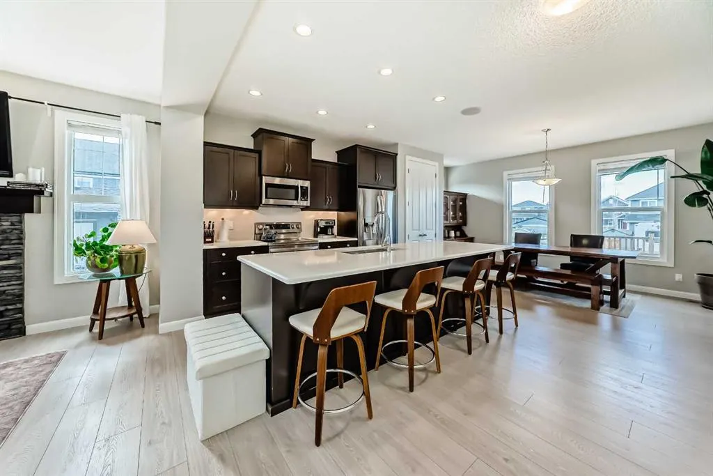 403 River Heights Crescent