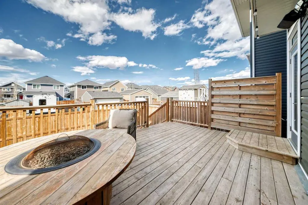 403 River Heights Crescent