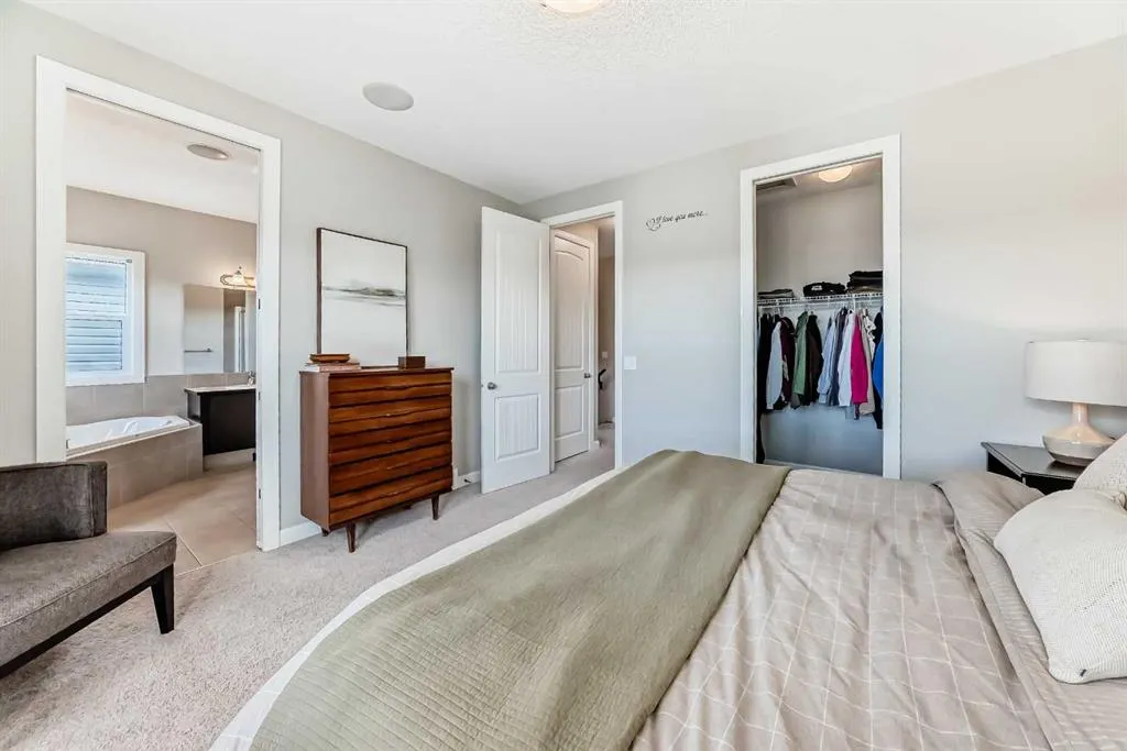 403 River Heights Crescent