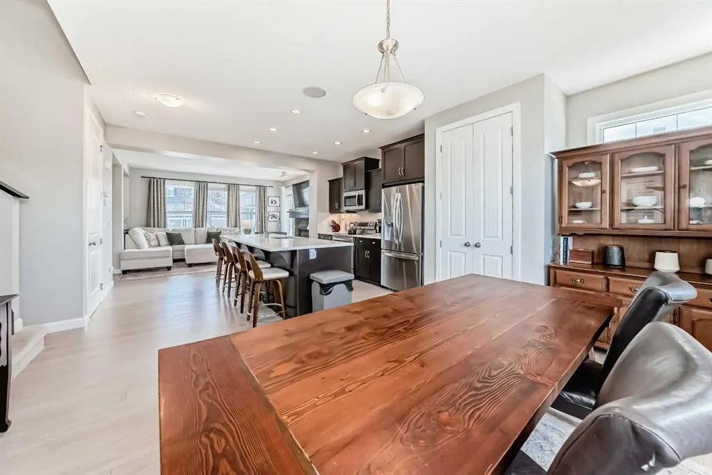 403 River Heights Crescent