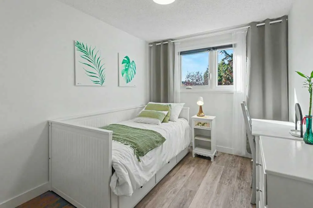 203 Lynnview Road SE #8N