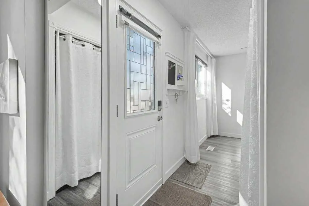 203 Lynnview Road SE #8N