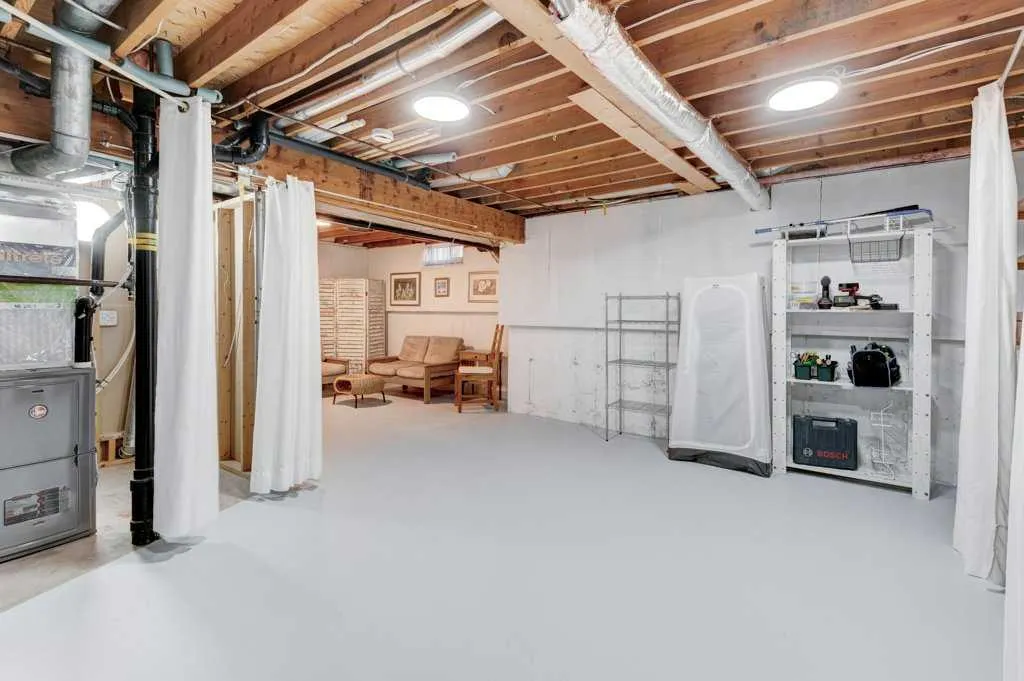 203 Lynnview Road SE #8N