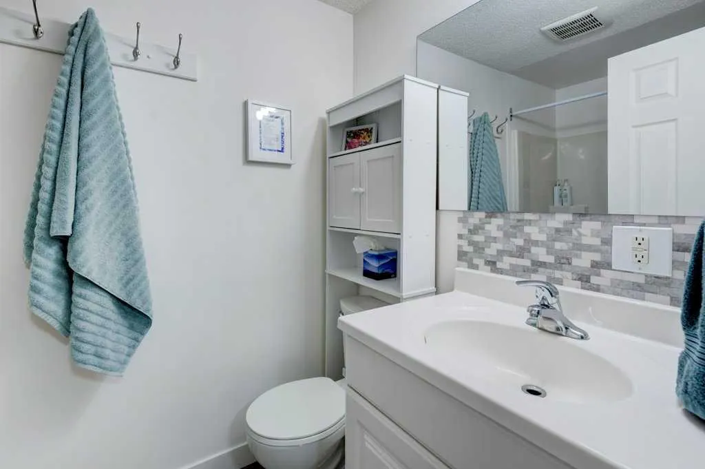 203 Lynnview Road SE #8N