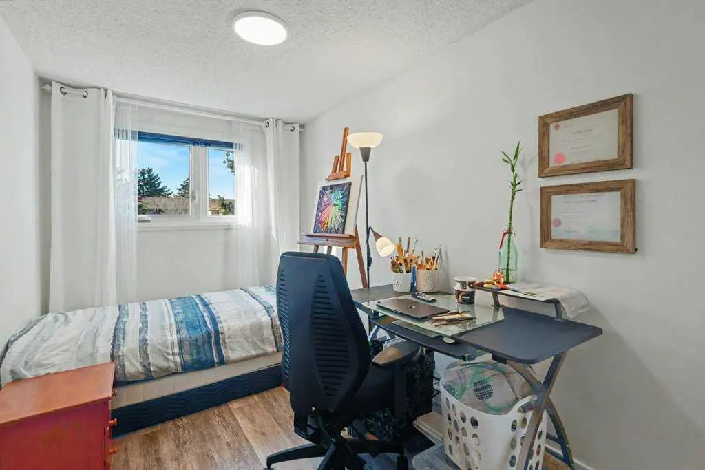 203 Lynnview Road SE #8N