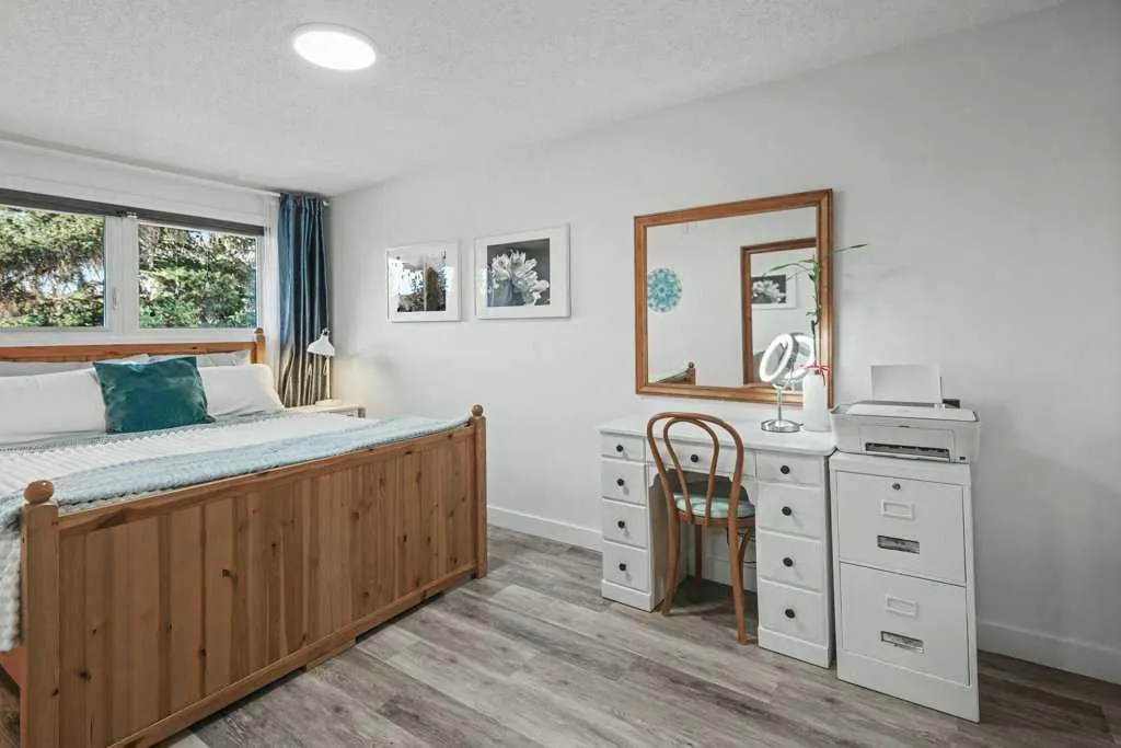 203 Lynnview Road SE #8N