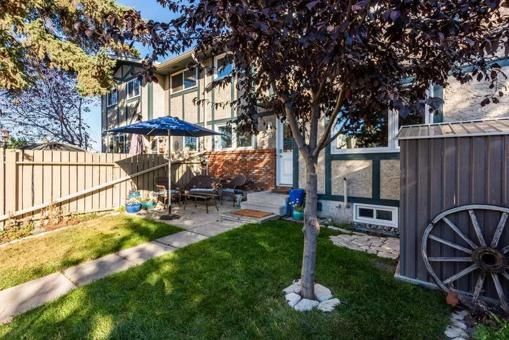 203 Lynnview Road SE #8N