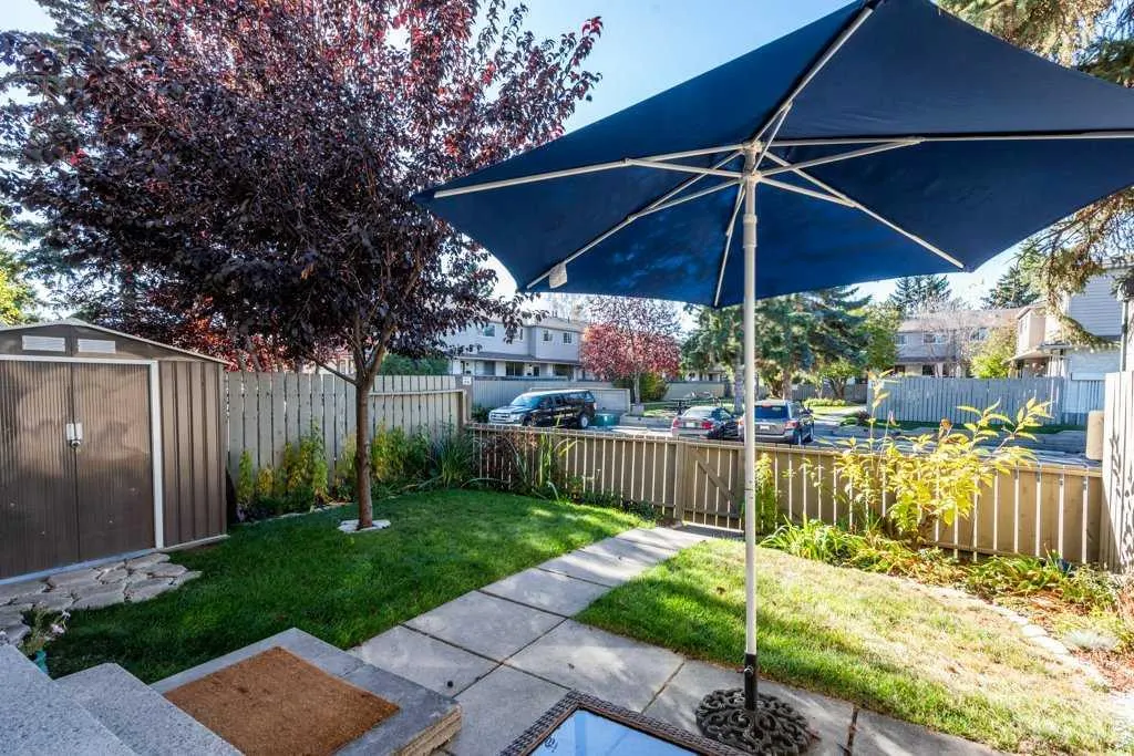 203 Lynnview Road SE #8N