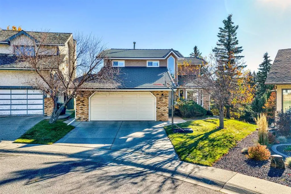 220 Hawkview Manor Circle NW