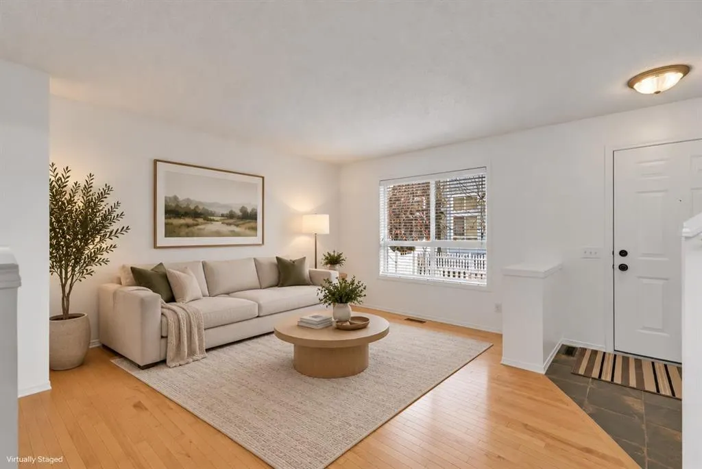 60 Tuscany Court NW