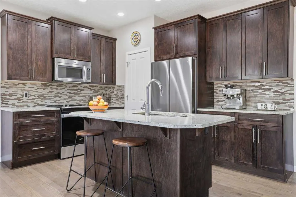 252 Walden Heights SE