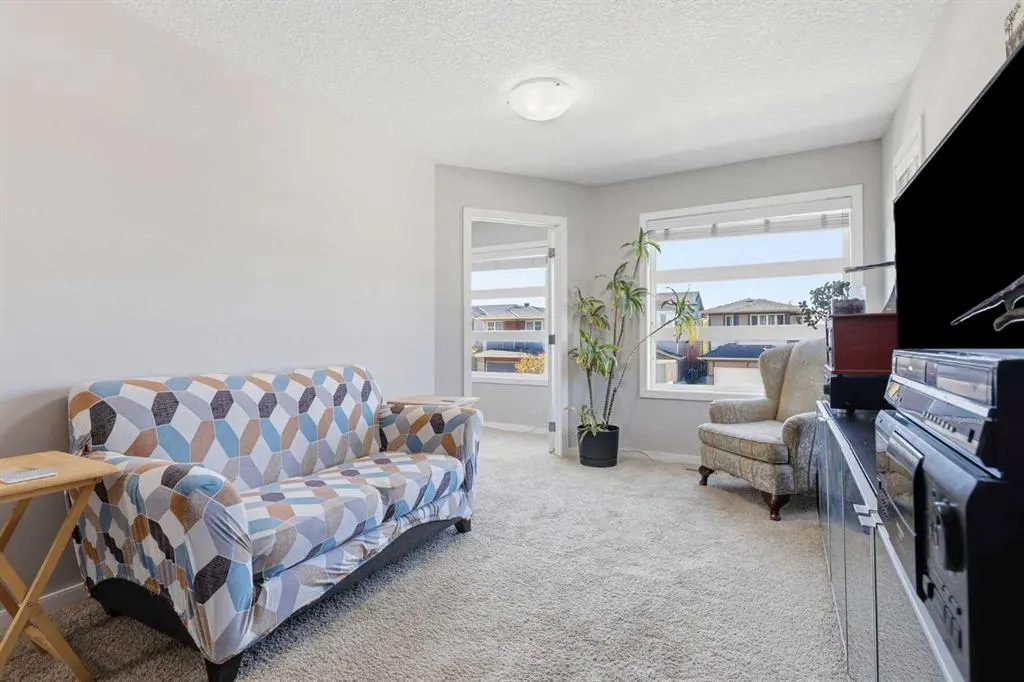 252 Walden Heights SE