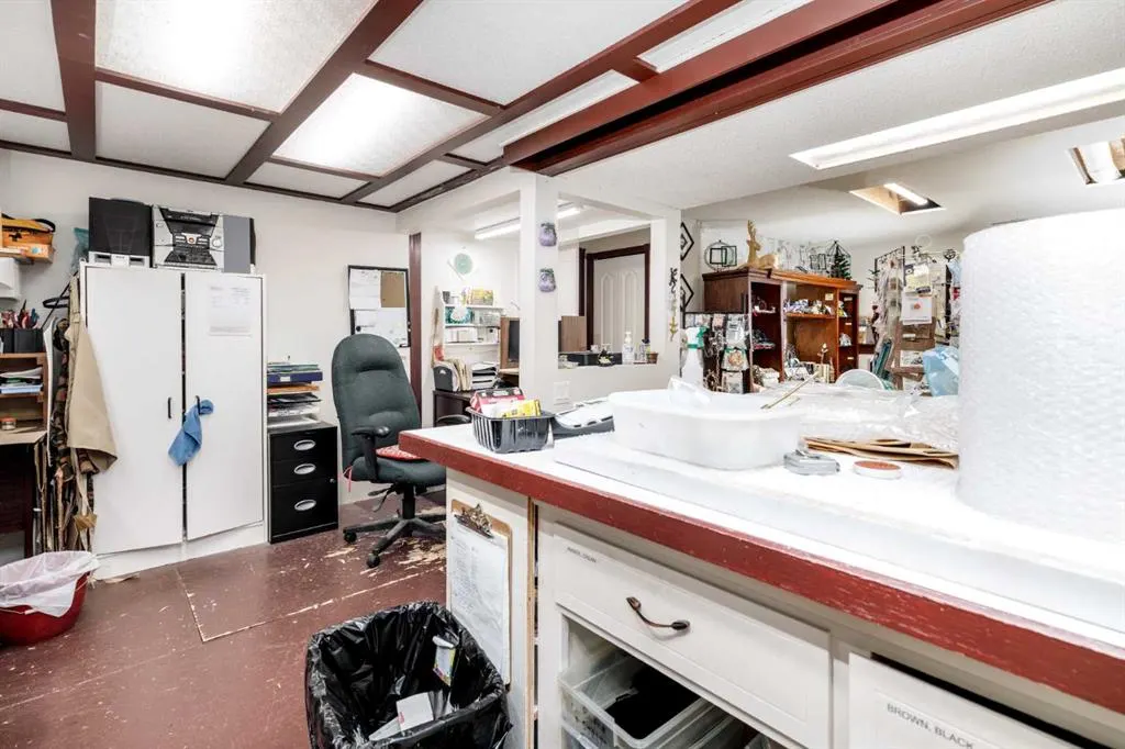 88 Noble Avenue