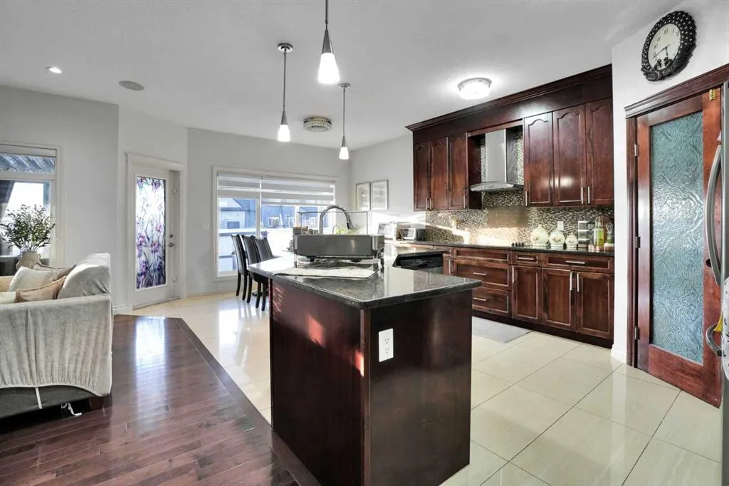 293 Saddlelake Drive NE