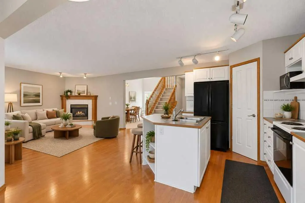 128 Douglas Ridge Close SE