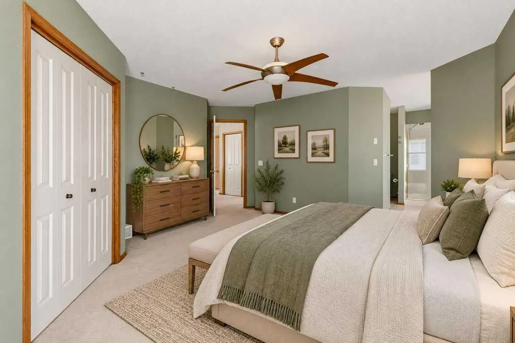 128 Douglas Ridge Close SE