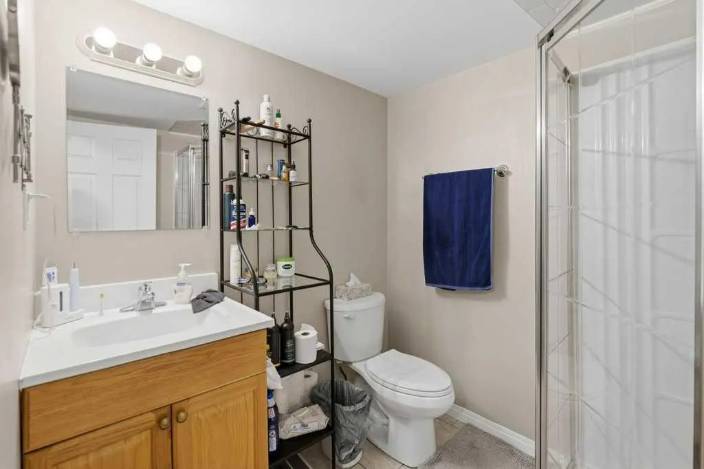 128 Douglas Ridge Close SE