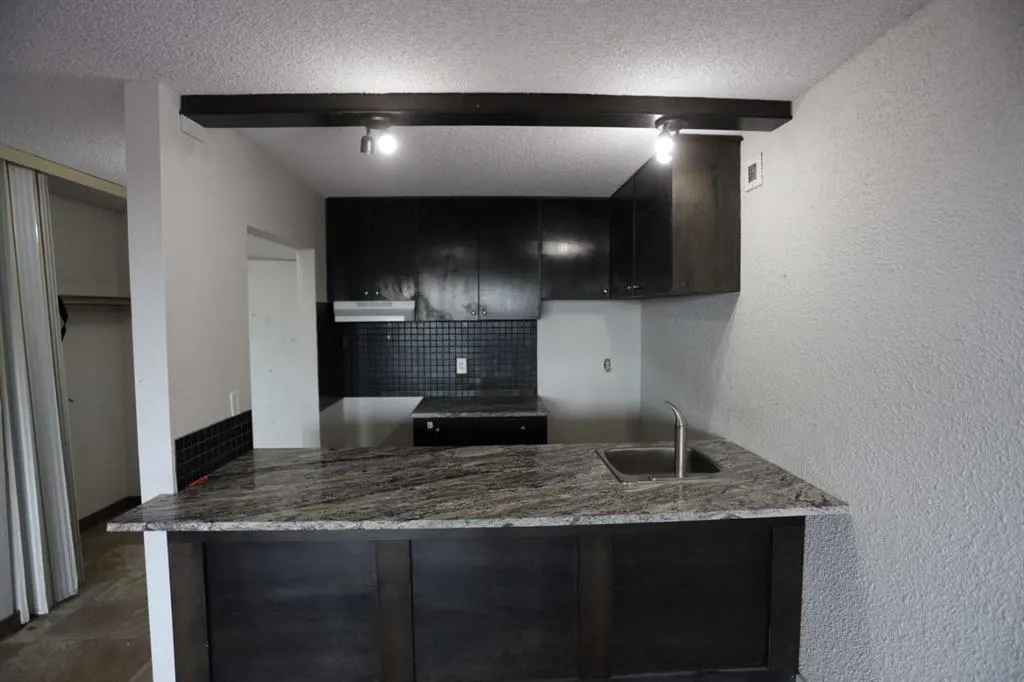 221 6 Avenue SE #2710