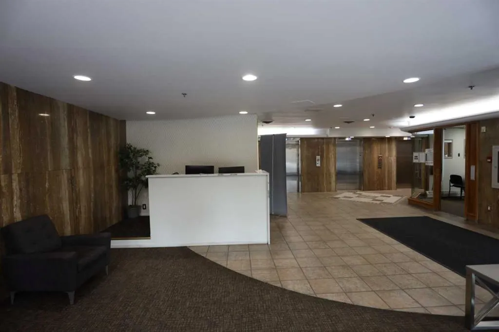 221 6 Avenue SE #2710