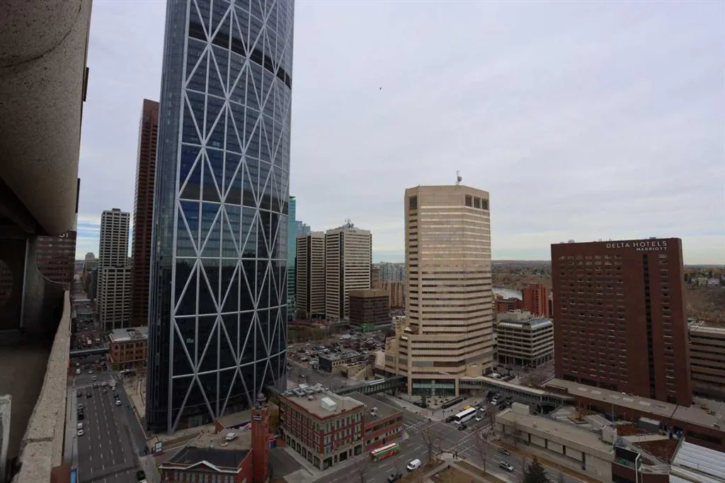 221 6 Avenue SE #2710