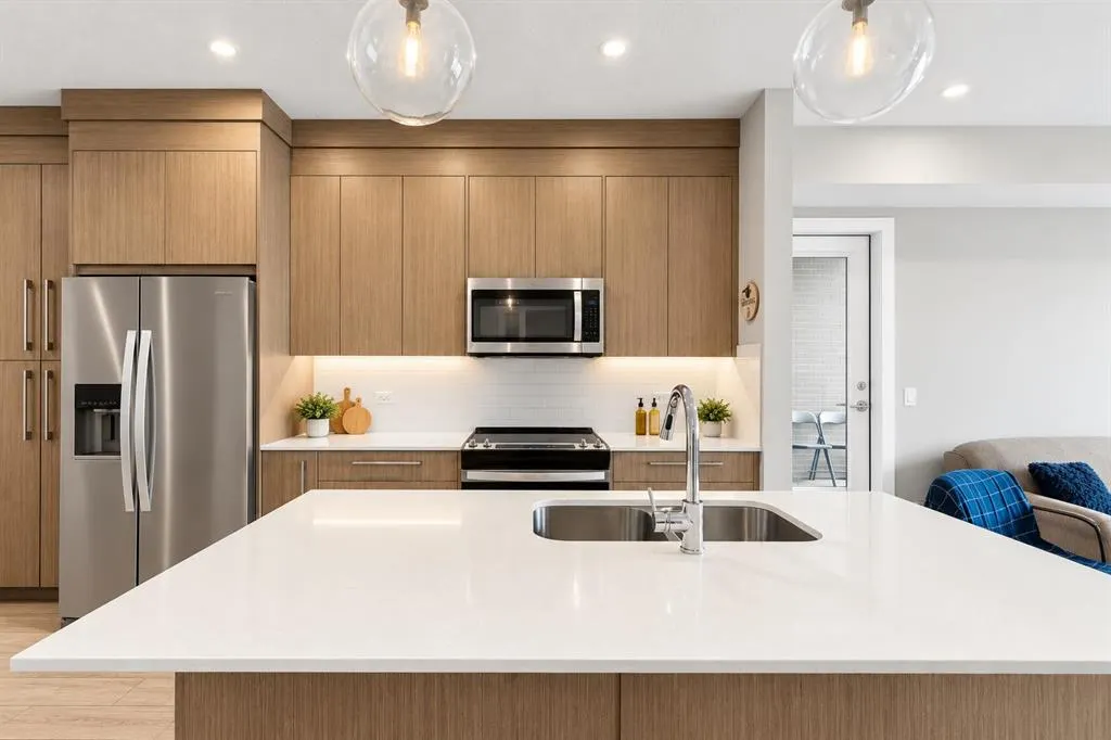 395 Skyview Parkway NE #1218