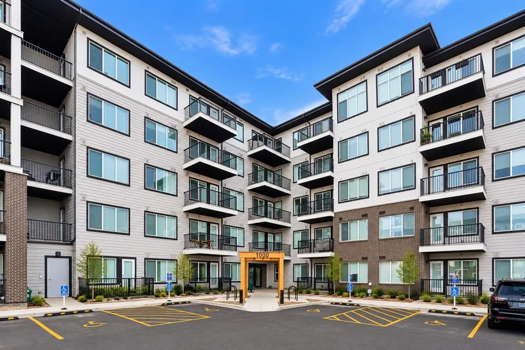 395 Skyview Parkway NE #1218