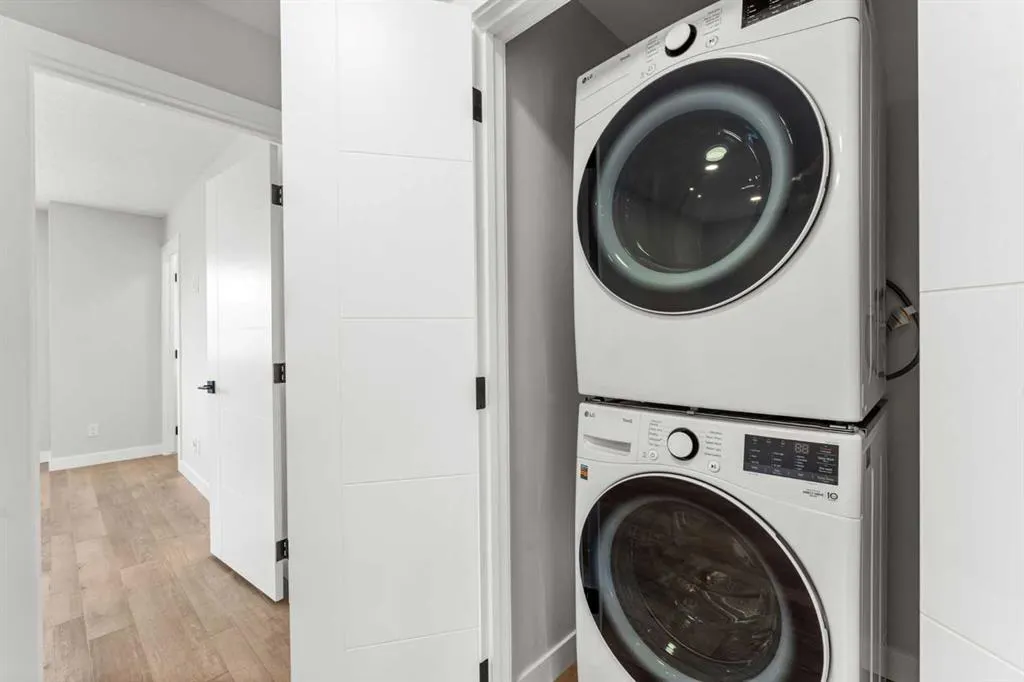 70 Versant View SW