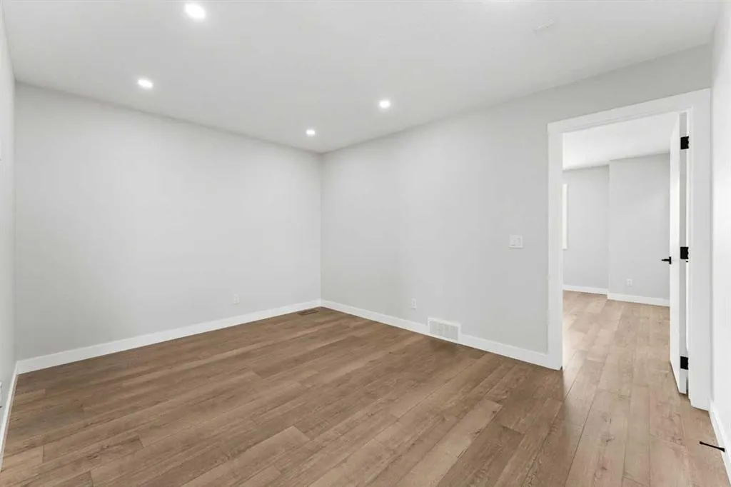 70 Versant View SW