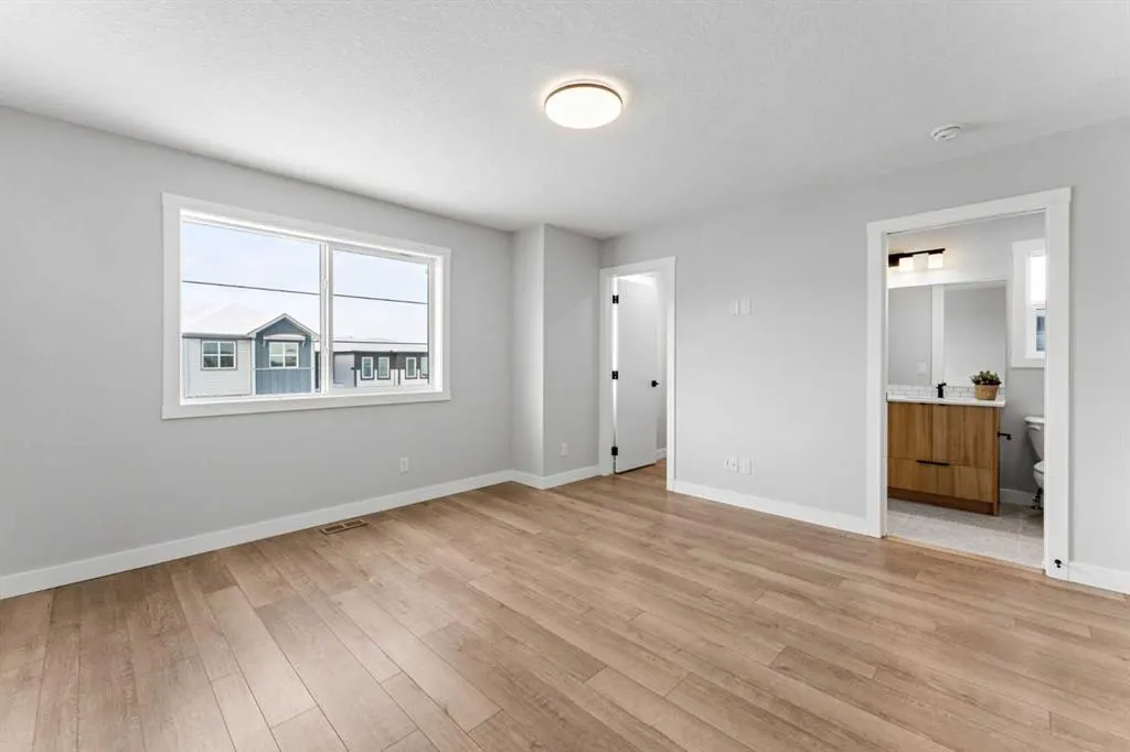 70 Versant View SW