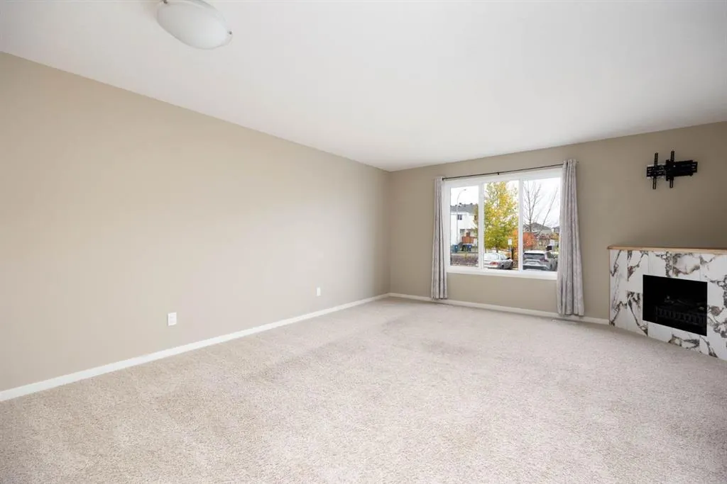 711 Beacon Hill Drive #33