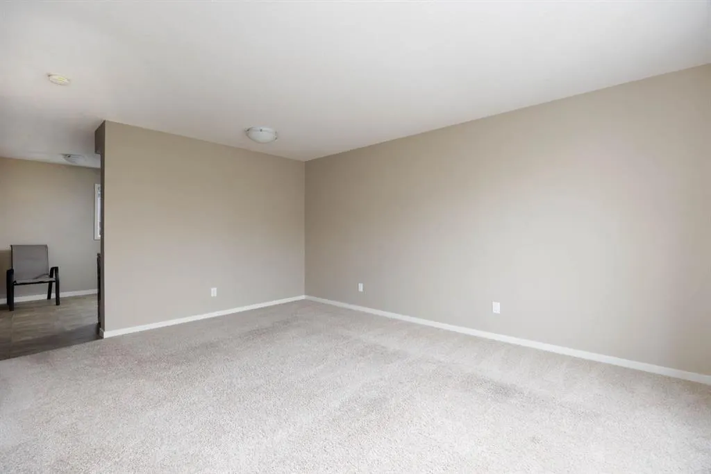 711 Beacon Hill Drive #33