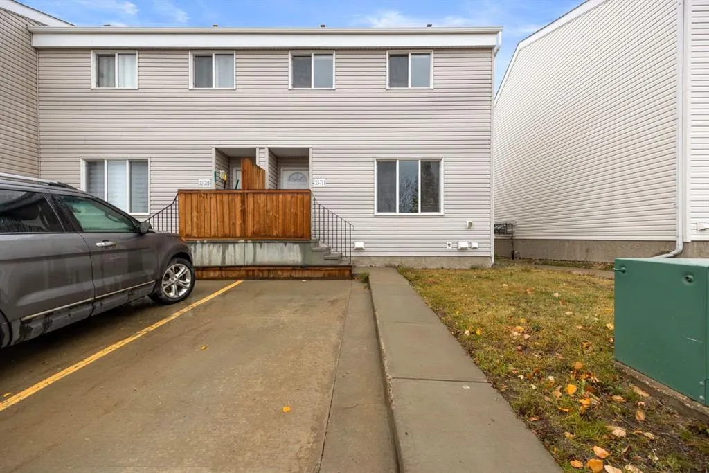 711 Beacon Hill Drive #33