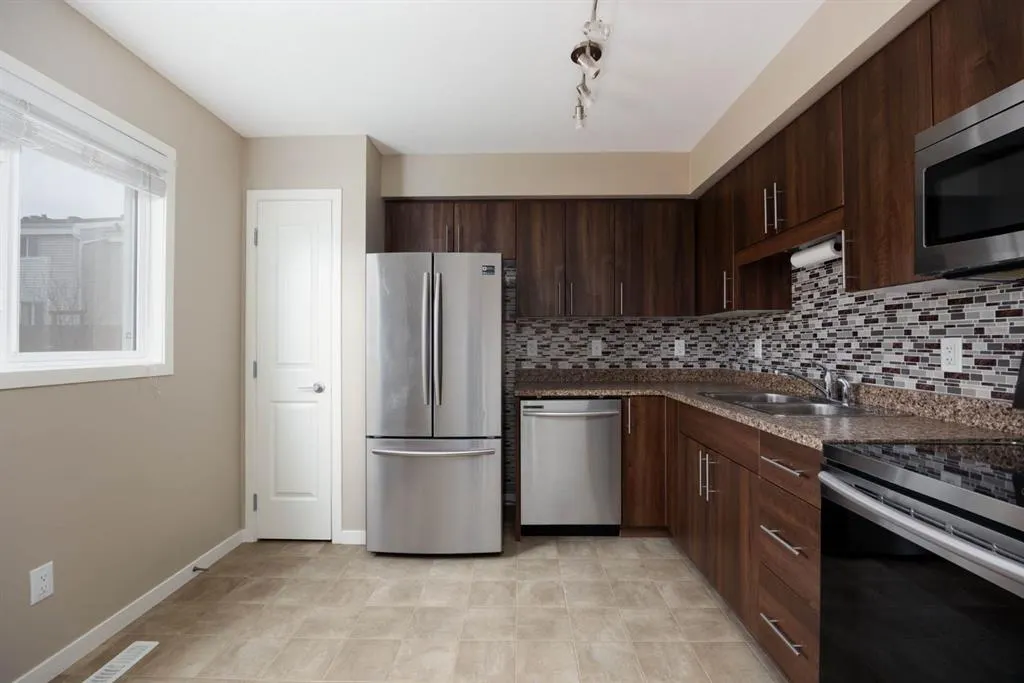 711 Beacon Hill Drive #33