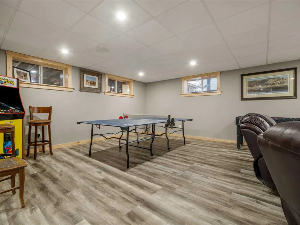 462 Sunset Drive