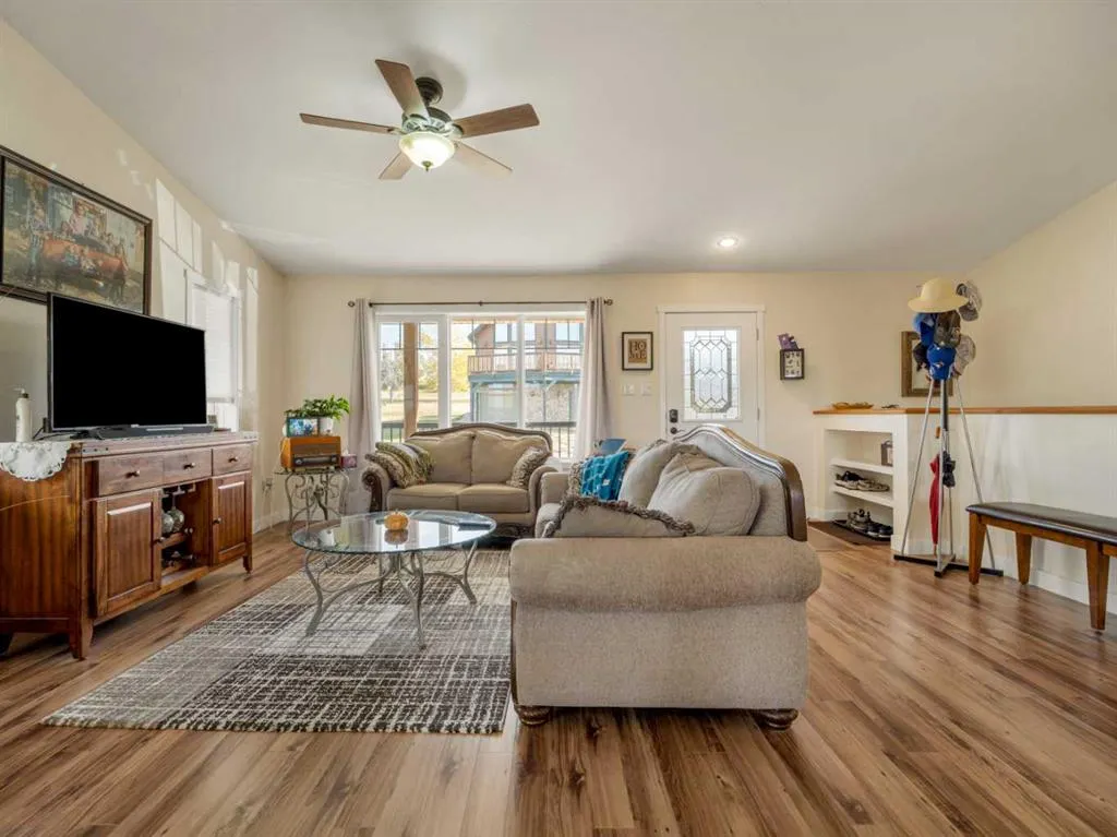 462 Sunset Drive