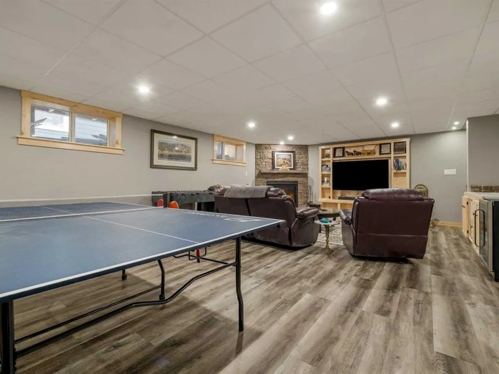 462 Sunset Drive